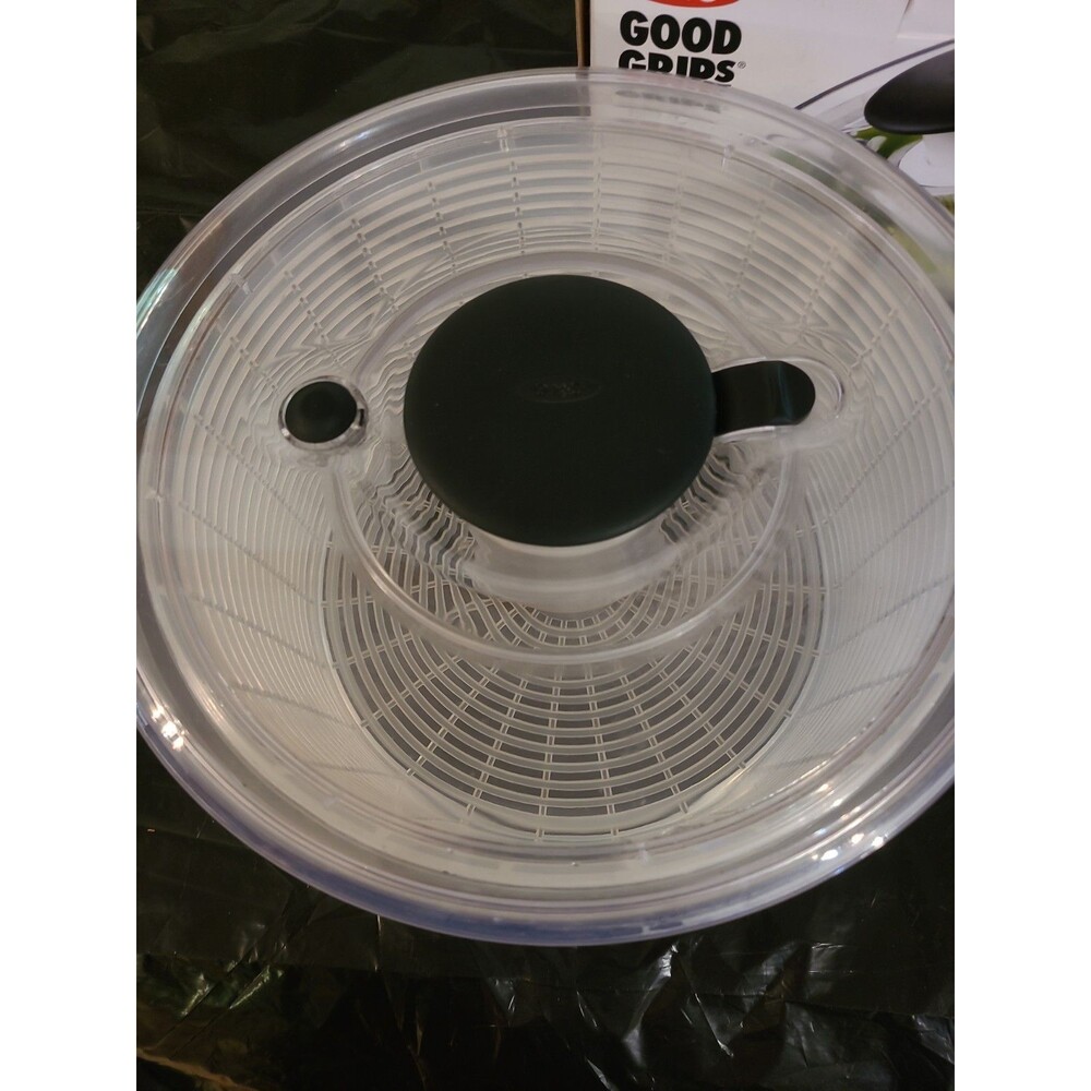 OXO Good Grips Salad Spinner Large Plastic Clear/Black/White Easy Clean - Picture 4 of 7